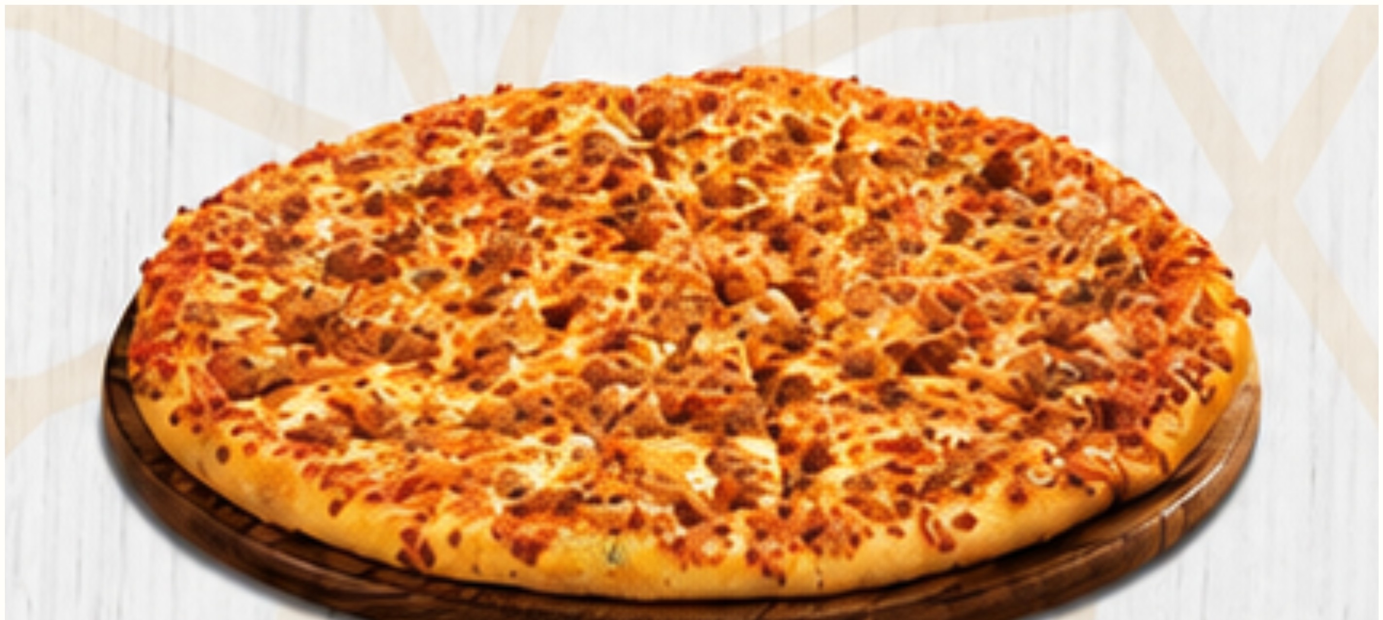 Chicken Tikka Pizza at Olive & Grill